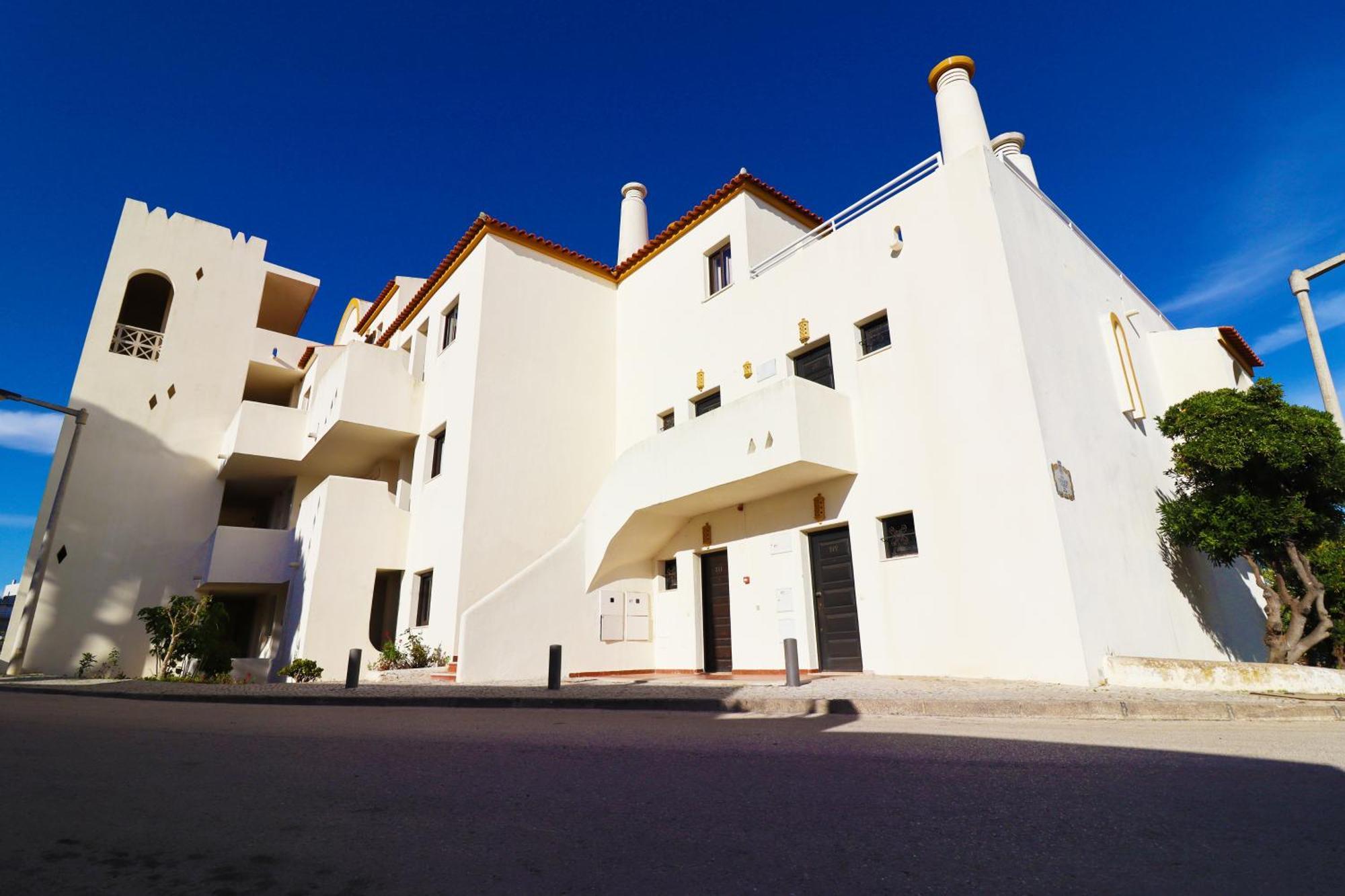 אפרטהוטל אלבופיירה Bellavista Jardim By Beguest מראה חיצוני תמונה